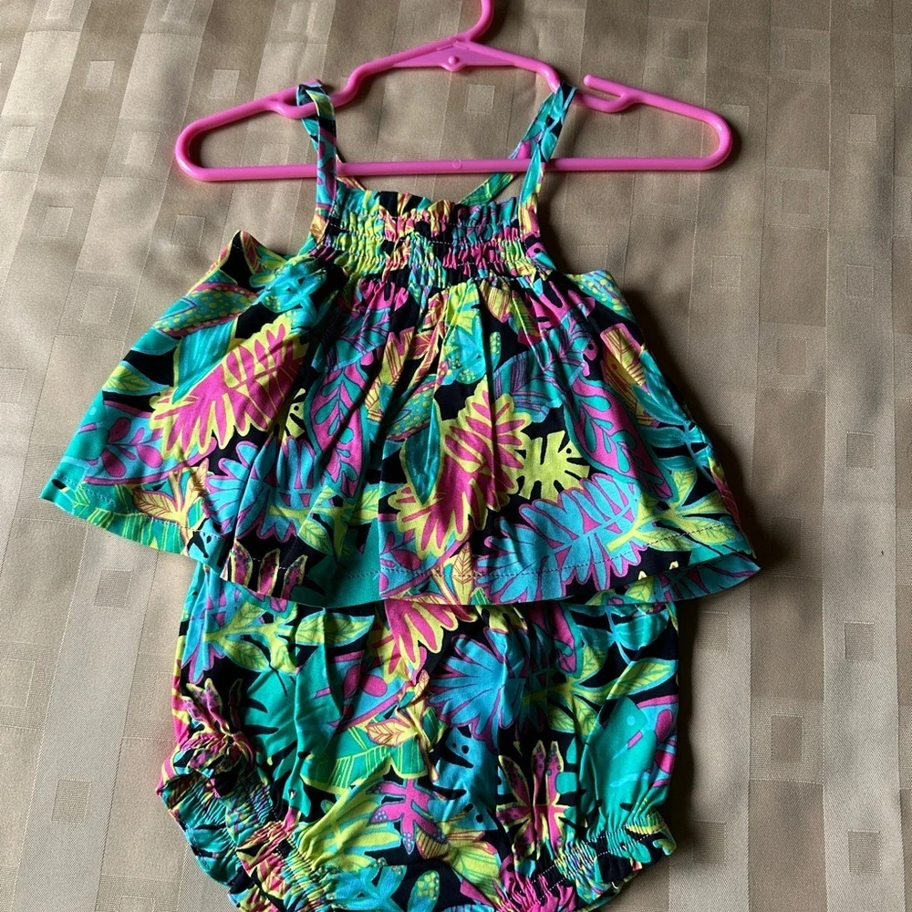 Tropical Print Kids 2 pc beach/outdoor party‎ outfit Size 3-6 Month NEW